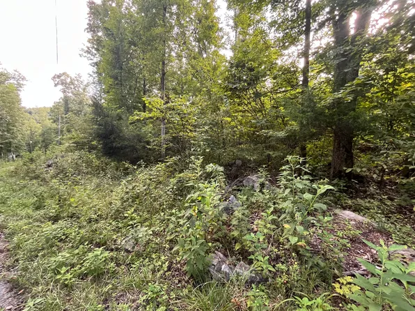 18 Buck Creek Cir, Somerset, KY 42501