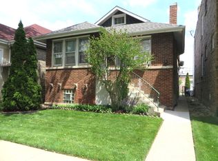 3736 W Giddings St, Chicago, IL 60625