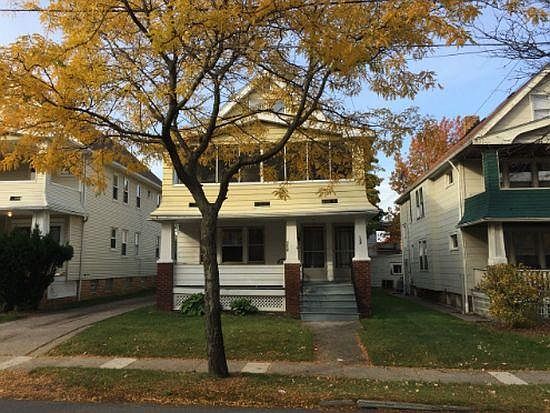 1st image of 1604 Larchmont Ave #Up
