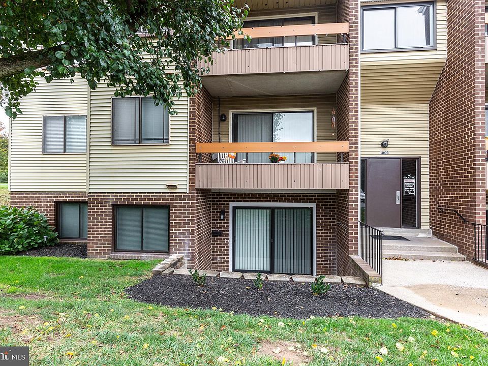 1st image of 1003 Scarlet Oak Ct Unit 1A