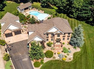 9 Horizon Dr, Elysburg, PA 17824