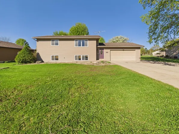 2210 Green Dr, Faribault, MN 55021