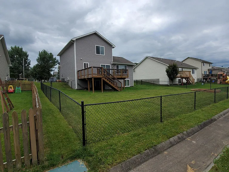 685 SE Ashton Ct — Photo 66