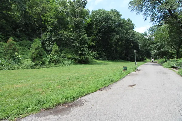 Rented by E and G Realty Group | media 28