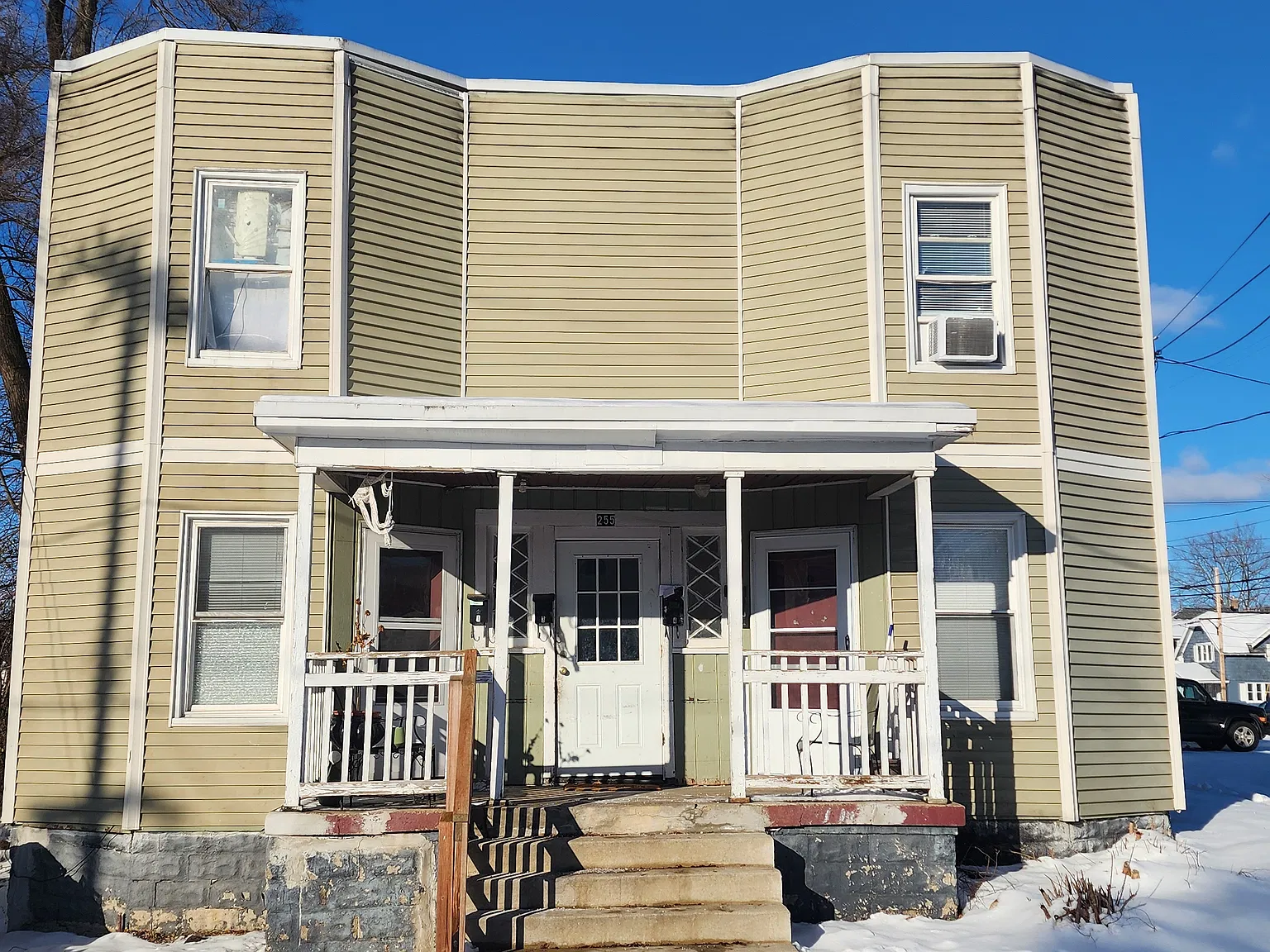 2 bed, 792 sqft, $1,310 — Photo 1