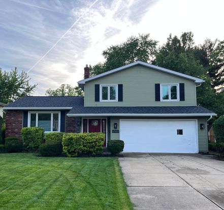 6560 Arbordale Ave, Solon, OH 44139