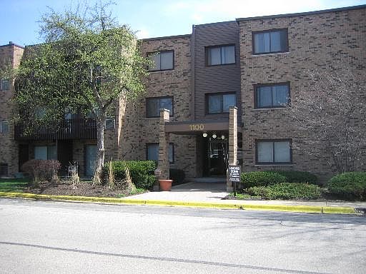 1st image of 1100 E Randville Dr #111
