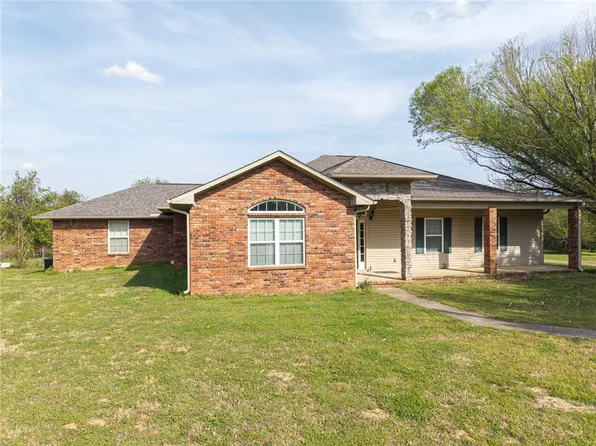 2614 N Highway 253, Lavaca, AR 72941