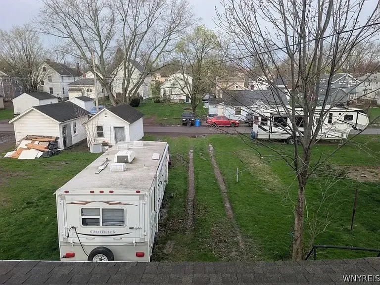 627 Deer St — Photo 6