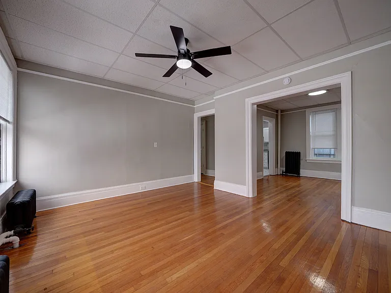 Willett Apartments — Photo 26