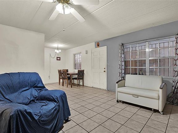 4th image of 4701 CHRISTA COURT #341