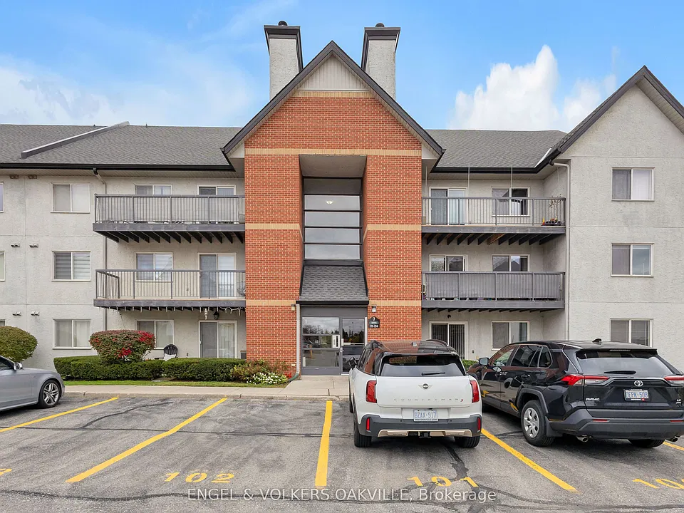 1450 Glen Abbey Gate #712