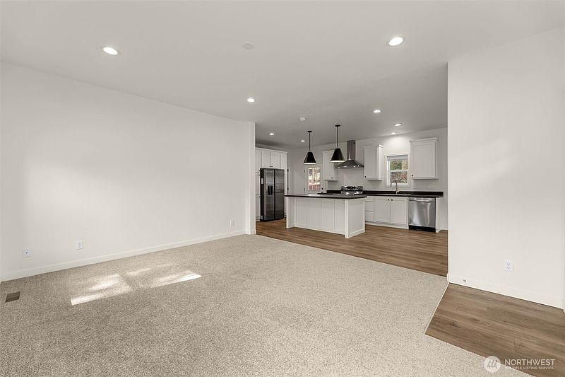 3rd image of 487 Haussler Road