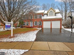 14019 Weeping Cherry Dr, Rockville, MD 20850