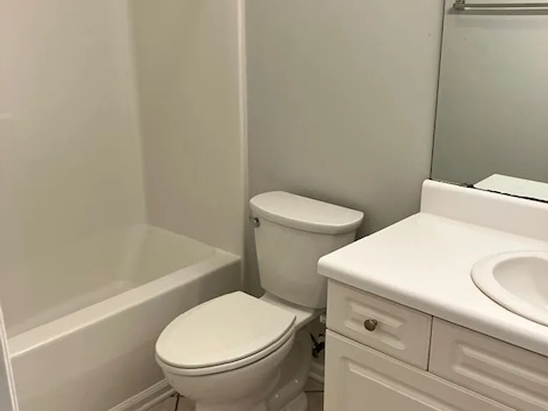 909H Litchfield Way — Photo 8