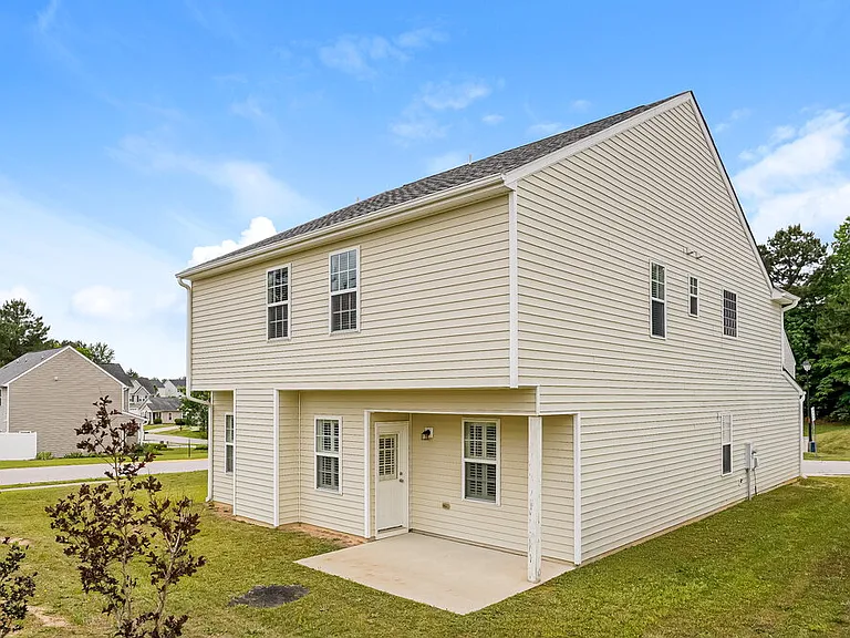 2323 King Malcolm Ln — Photo 17