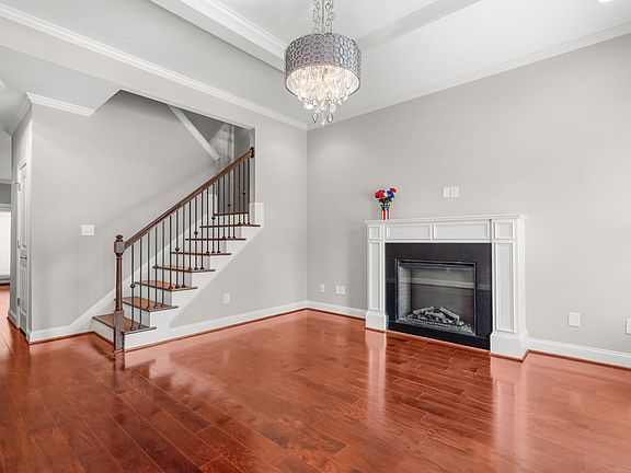 3rd image of 340 Mariah Towns Way
