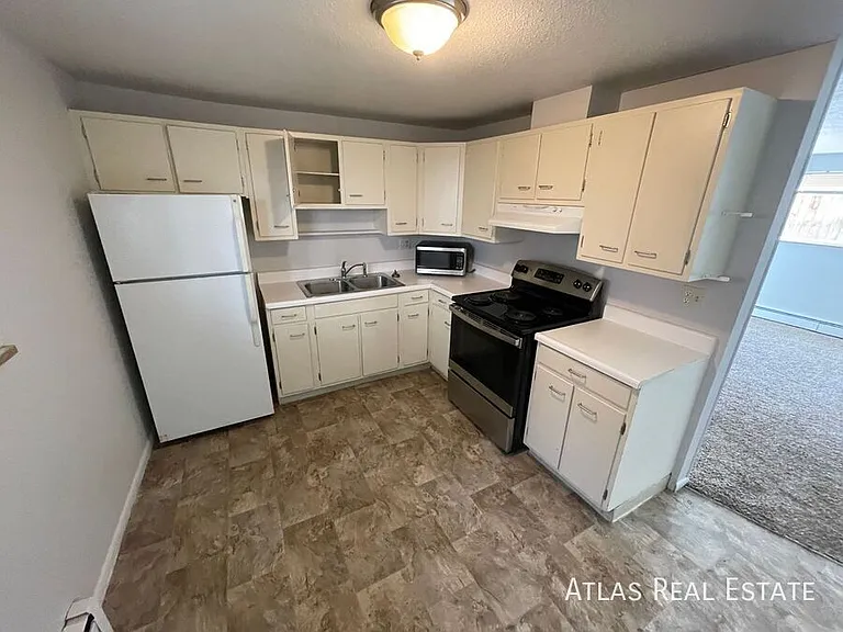 3730 Owens St #D — Photo 1