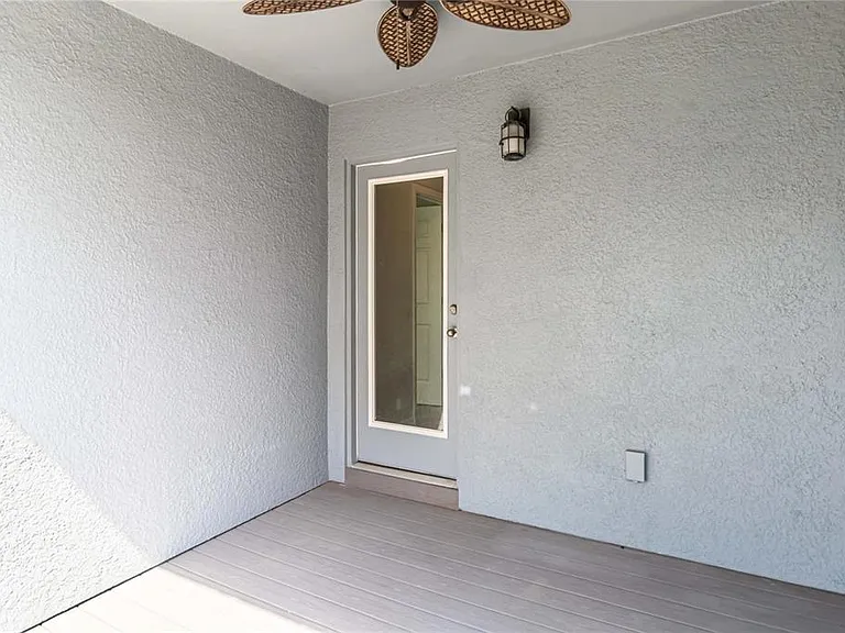9109 Legado Dr — Photo 33