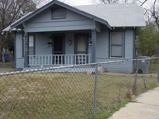 2nd image of 2242 Madera St