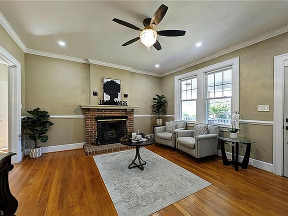 5th image of 3606 Country Club Rd