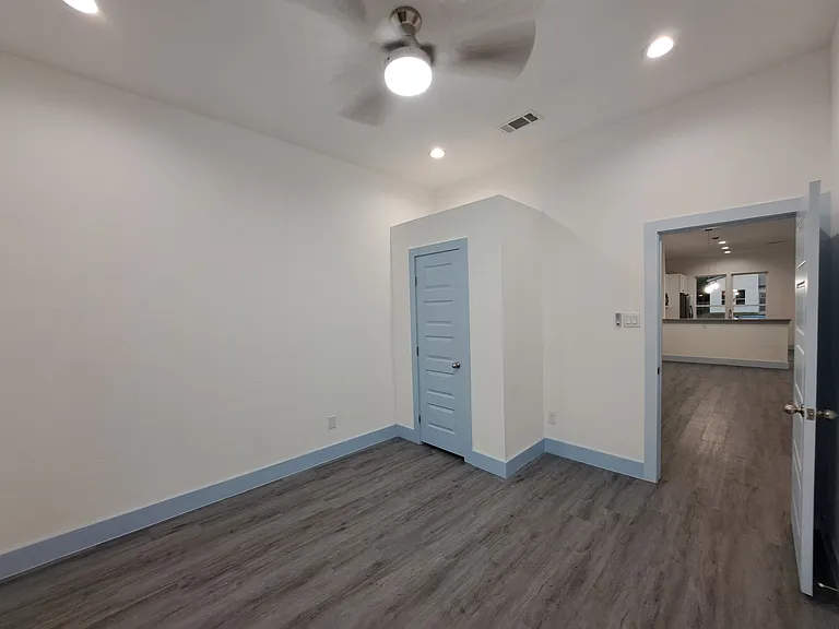 3235 Noor St — Photo 7