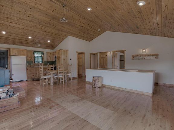 4th image of 1484 County Road 4