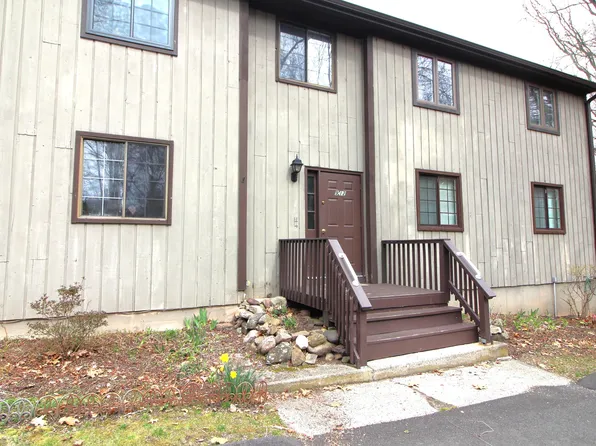 3379 Whitney Ave. Avenue #9, Hamden, CT 06518