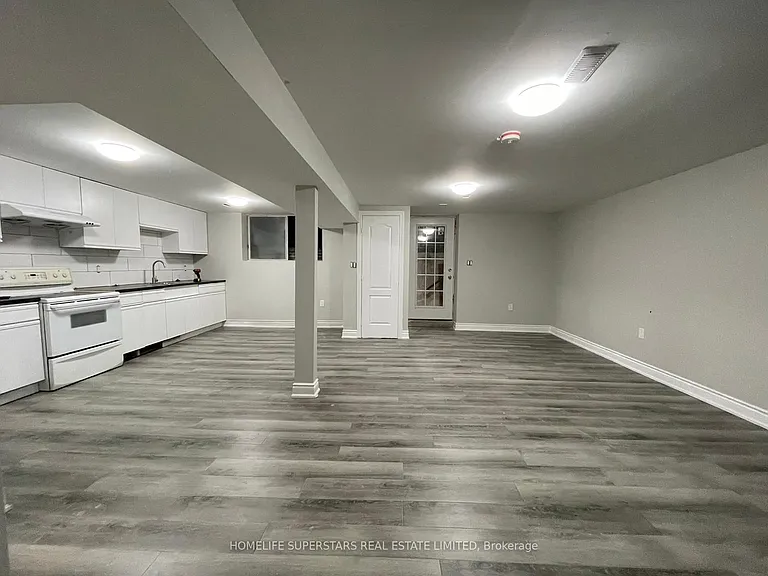 43 Oldfield Dr — Photo 12