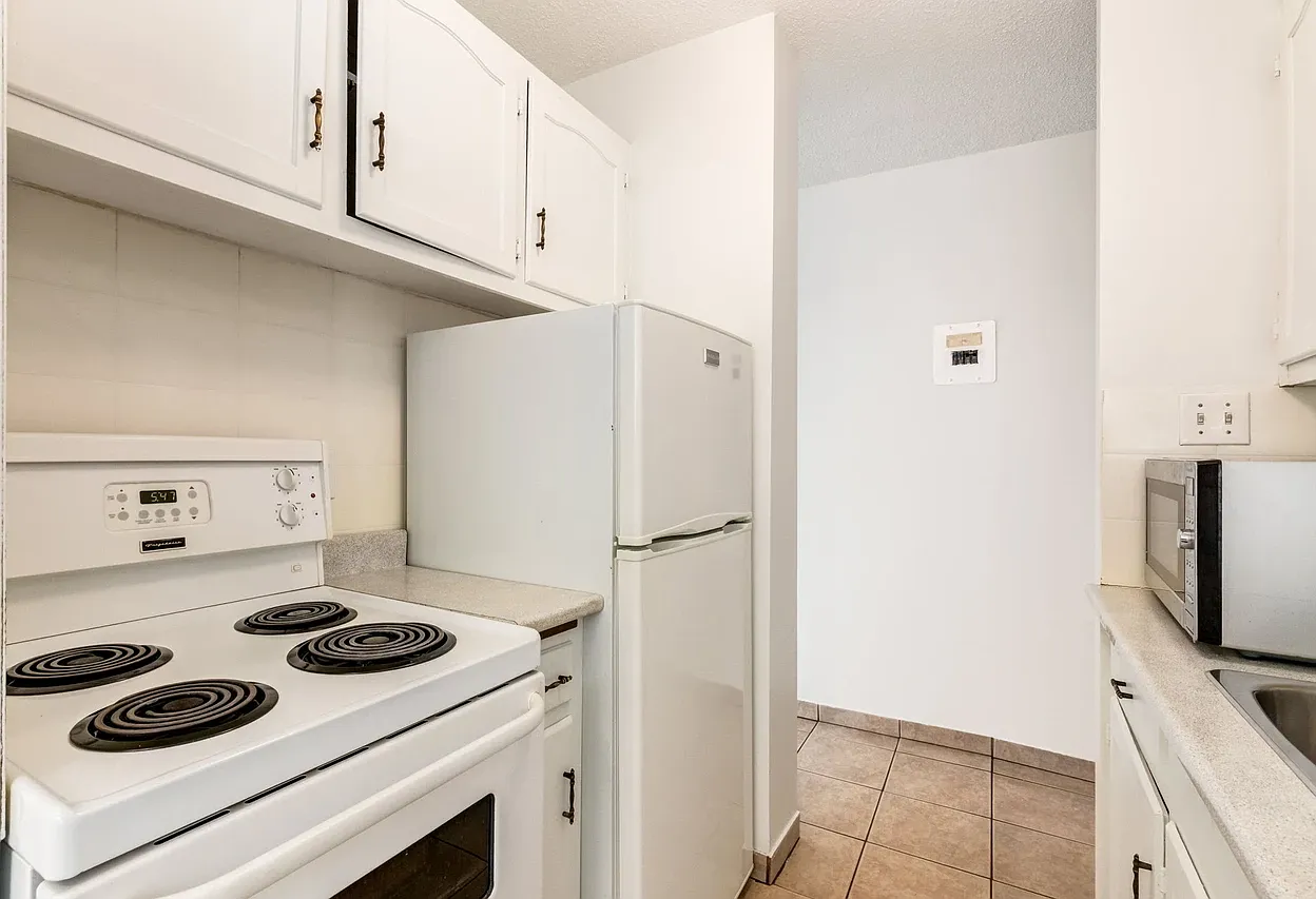Sunalta Place — Photo 4