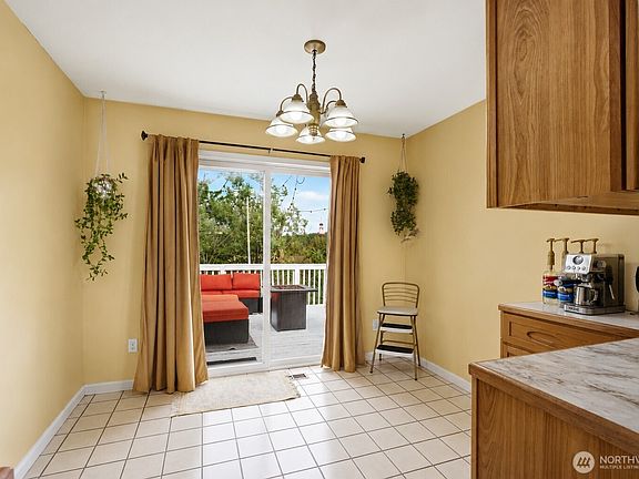 5th image of 13807 69th Avenue Ct E