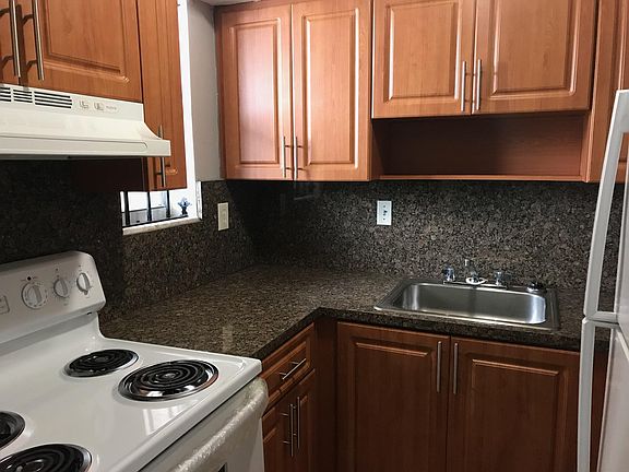 2nd image of 2385 NW 11th St #21C