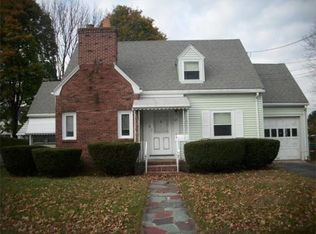 52 Eliot Rd, Arlington, MA 02474