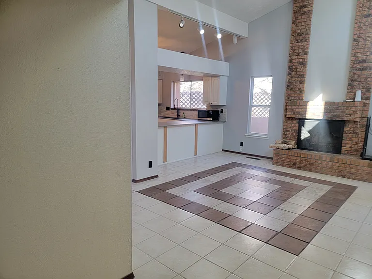 717 Fennel Ct SE — Photo 17