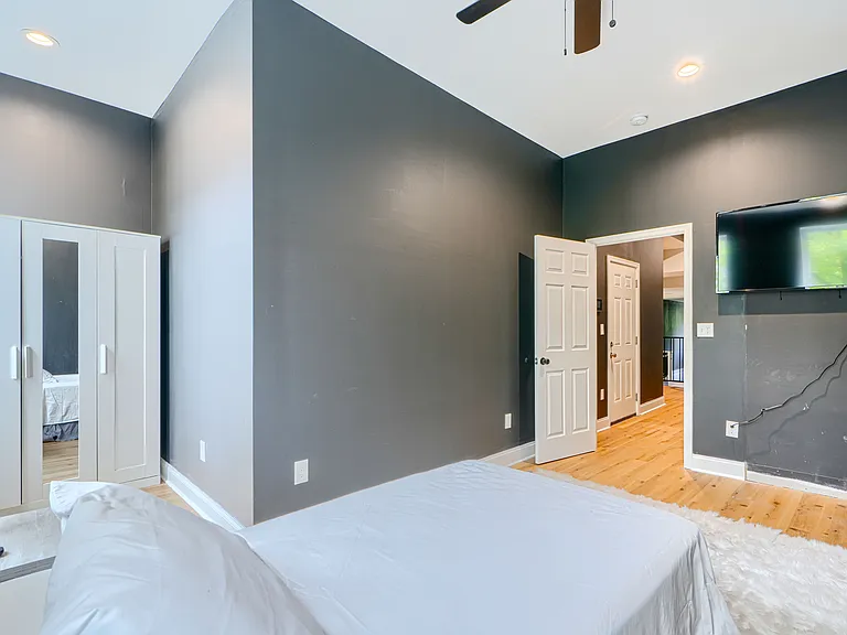 613 N Carrollton Ave #B — Photo 10