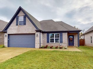 1365 Benjamin Harrison Dr, Southaven, MS 38671