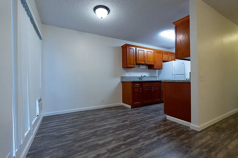 2 bed, 1.5 bath, 717 sqft, $2,700 — Photo 1