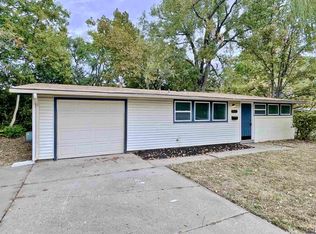 4204 SW 29th St, Topeka, KS 66614