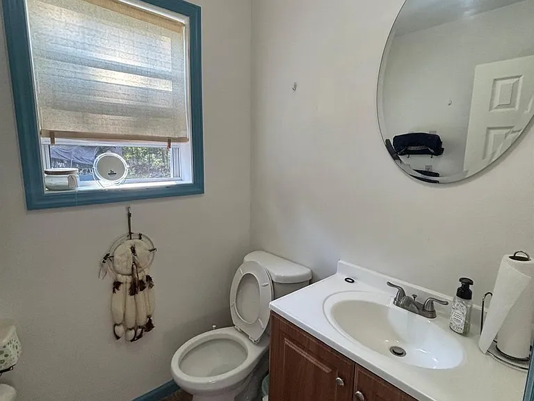 938 Scherger Ave — Photo 8
