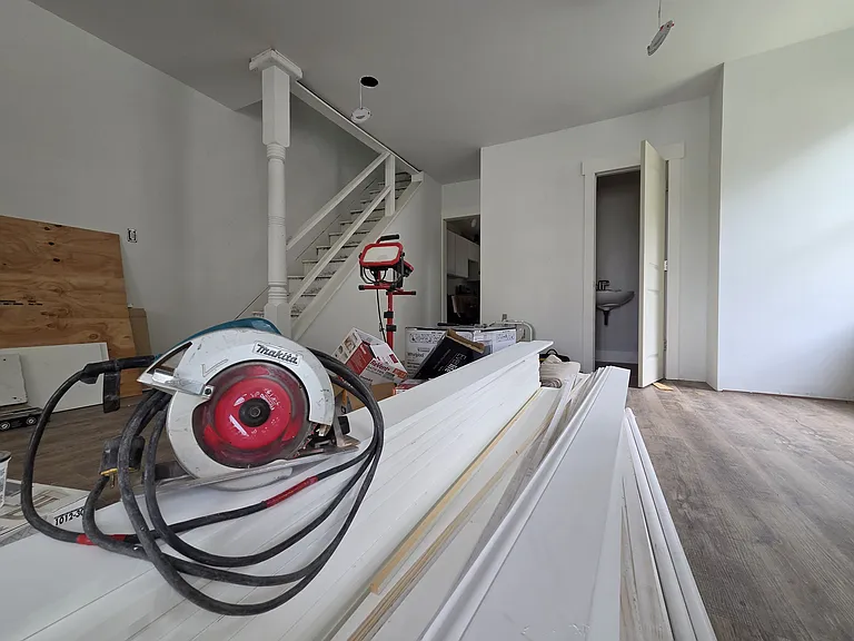 613 Sherman St — Photo 3