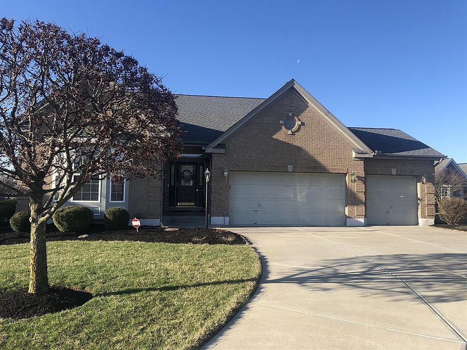 1st image of 2805 Fairways Dr