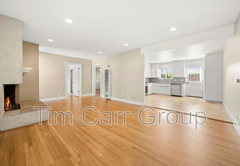 533 Saint Andrews Rd — Photo 2
