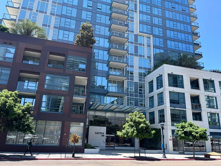 1388 Kettner Blvd #1907 — Photo 34
