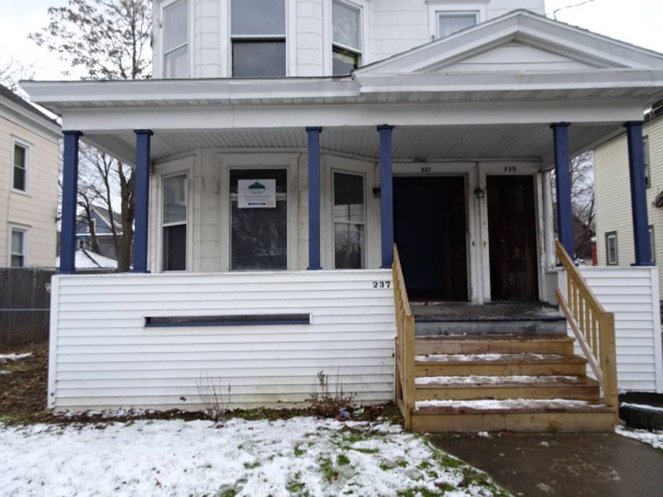 1st image of 237-39 W Borden Ave W