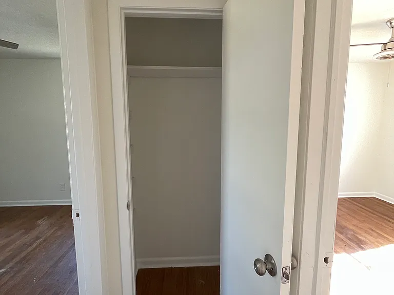 600 Eastbrook Dr NW — Photo 7