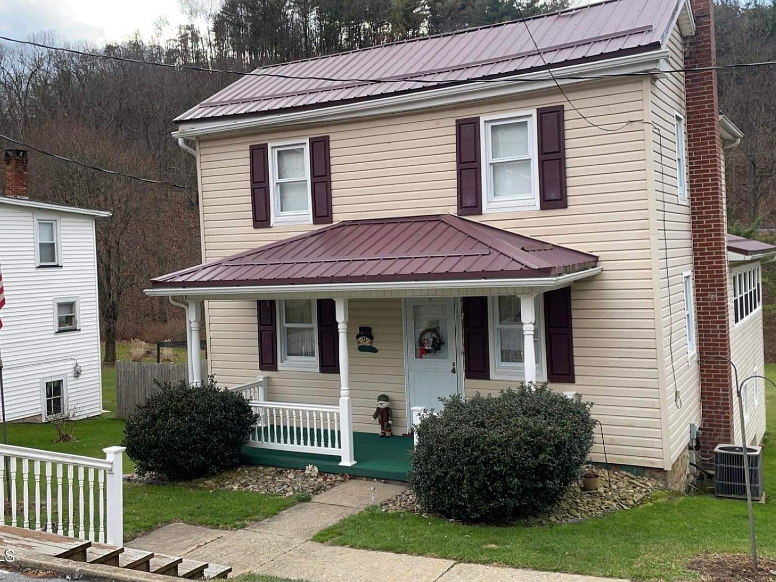 249 Main St, Osterburg, PA 16667 Zillow