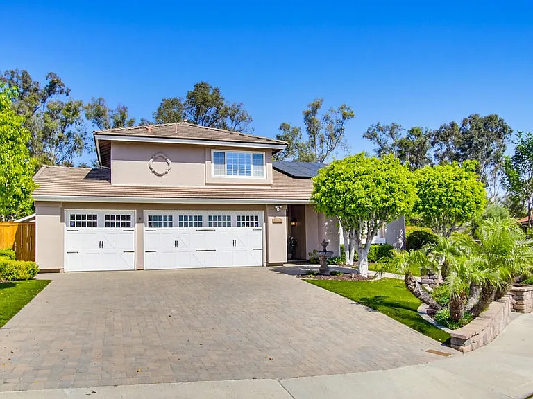 12030 Redcliff Ct — Photo 3