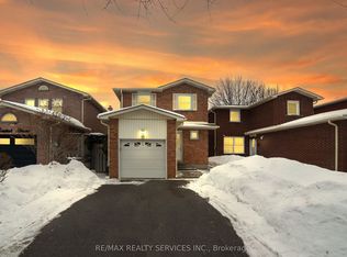 13 Cashel St, Brampton, ON L6Z 2X6