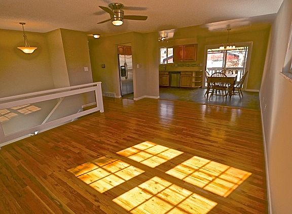 Open, bright floor plan