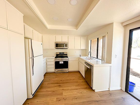 Kitchen and outdoor patio